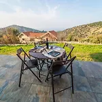 Chardonnay Guest With Great View For Nature Lovers 乡村民宿 *