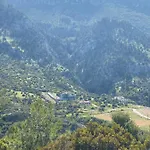 Chardonnay Guest With Great View For Nature Lovers