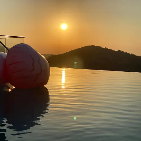 컨트리하우스 Chardonnay Guest With Great View For Nature Lovers *