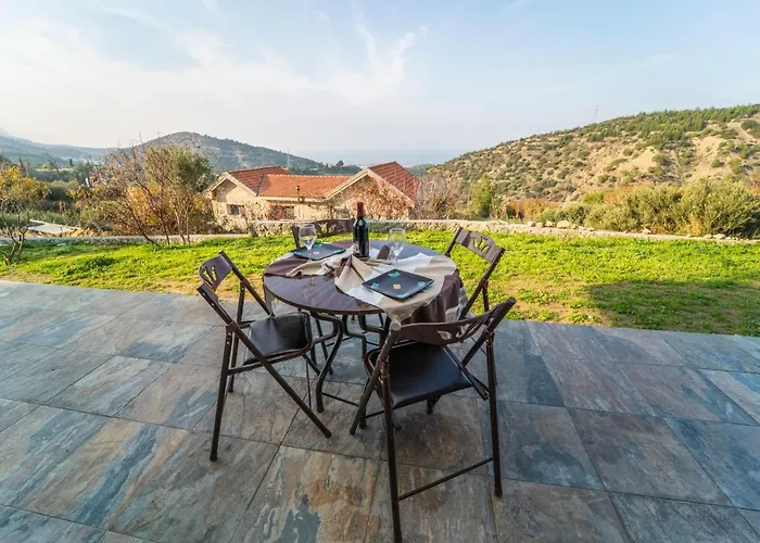 Chardonnay Guest With Great View For Nature Lovers カントリーハウス *