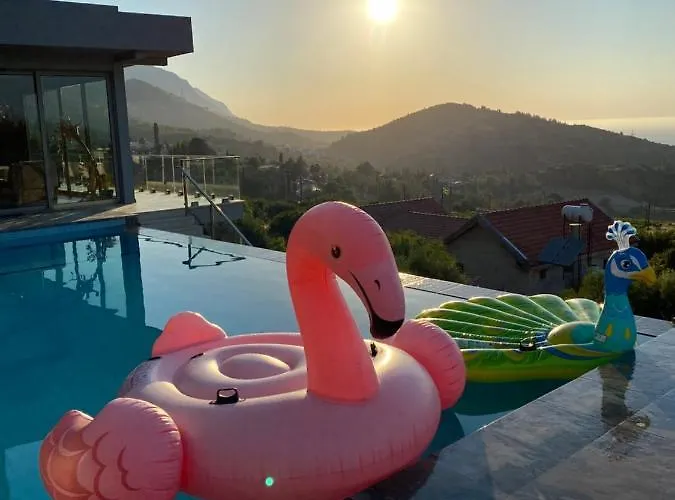 カントリーハウス Chardonnay Guest With Great View For Nature Lovers キレニア