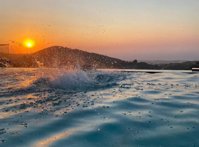 Chardonnay Guest With Great View For Nature Lovers *