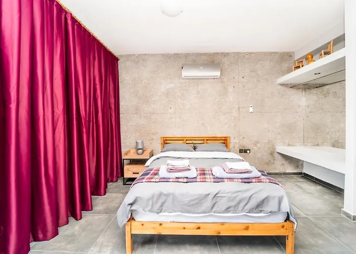 Chardonnay Guest With Great View For Nature Lovers Venkovský dům