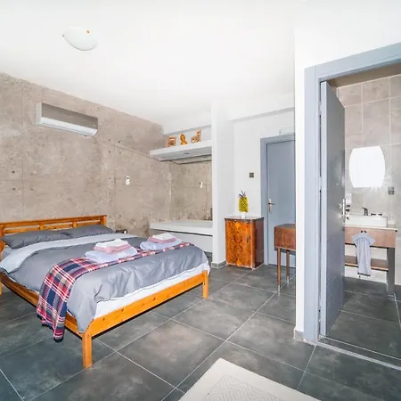 Chardonnay Guest With Great View For Nature Lovers Landsted *